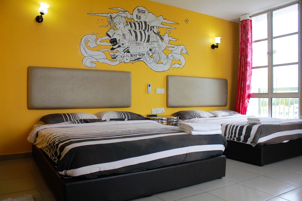 DELUXE, DOUBLE BED