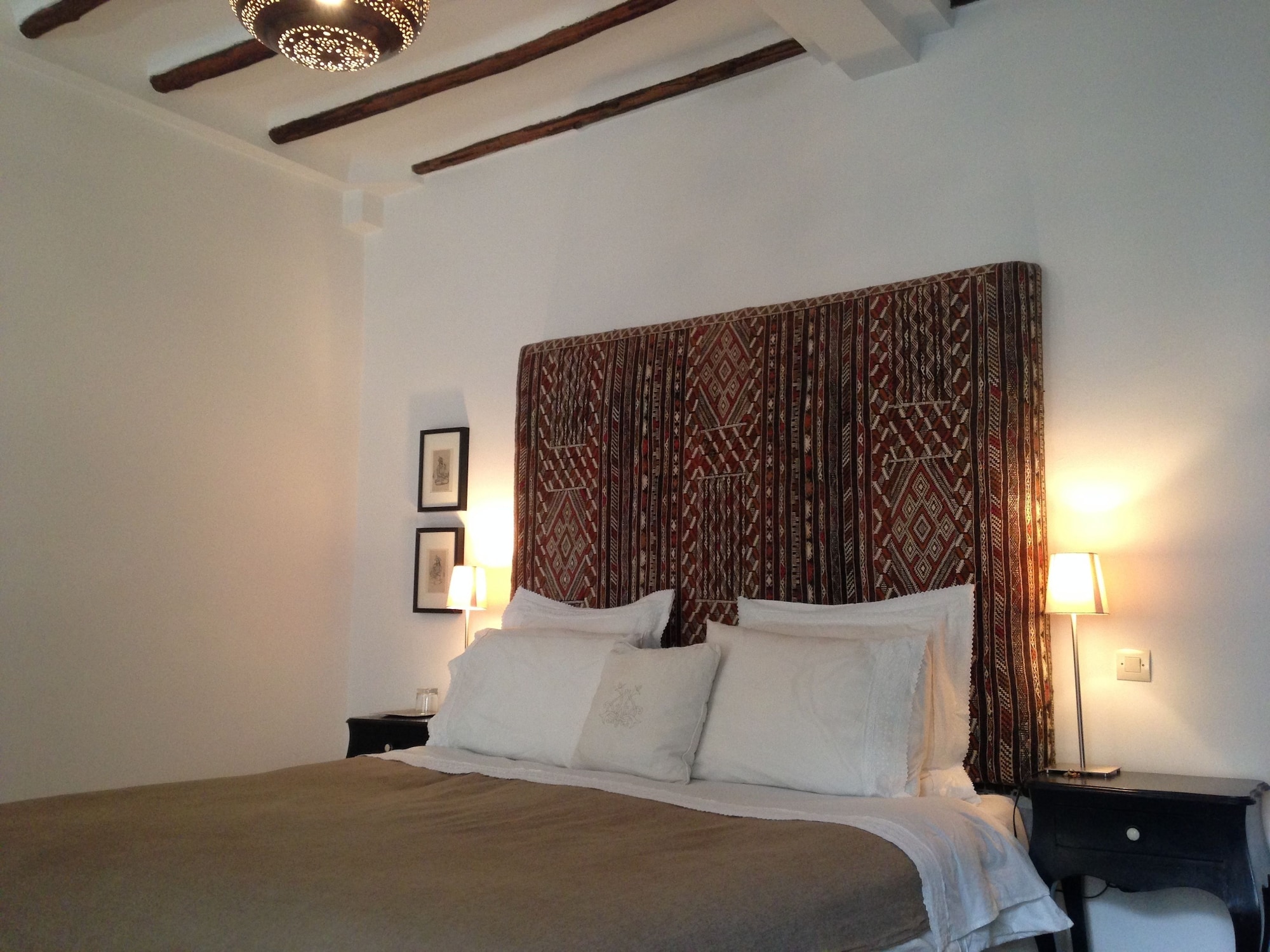 PREMIER, SUITE, KING BED
