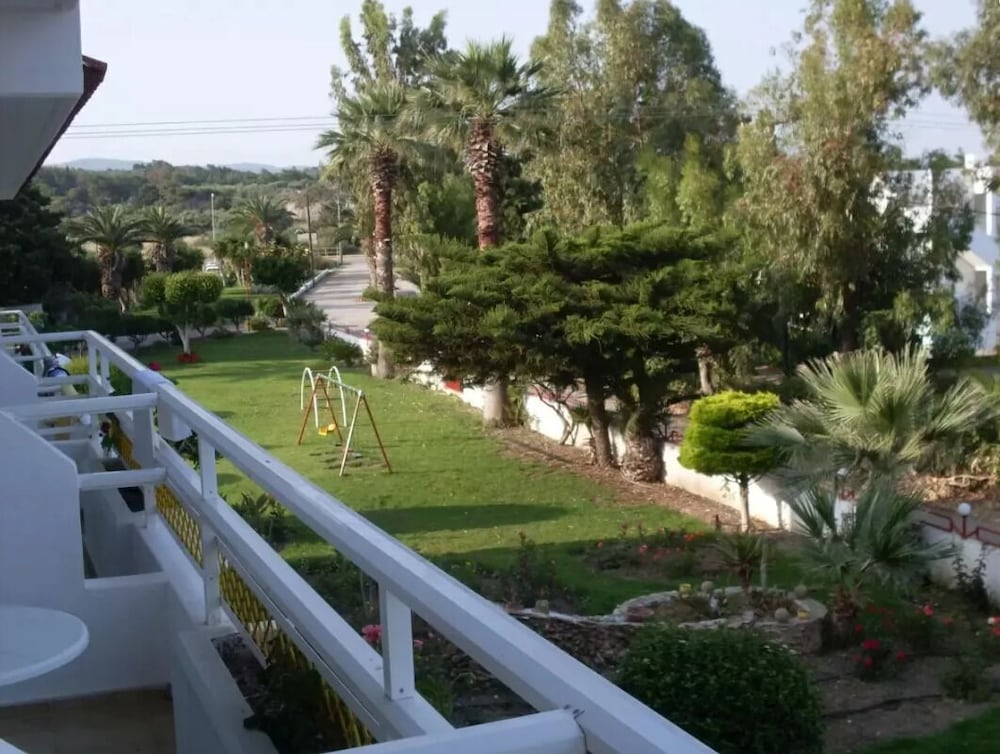Asterias Bay By Anayia All Inclusive Resorts 15/18