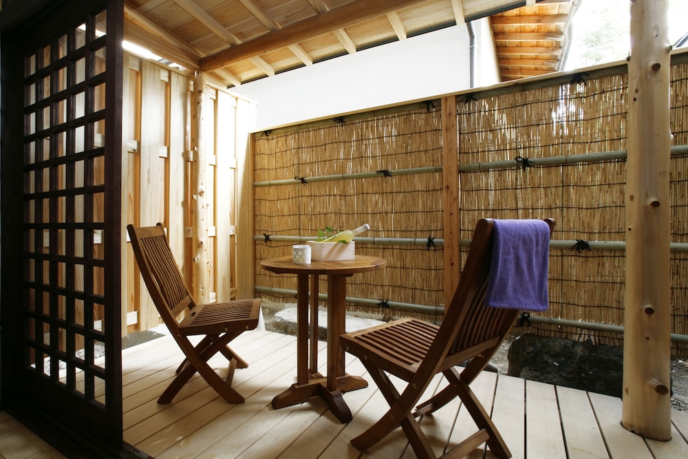 JAPANESE ONSEN HOTEL MASUYA 32/48