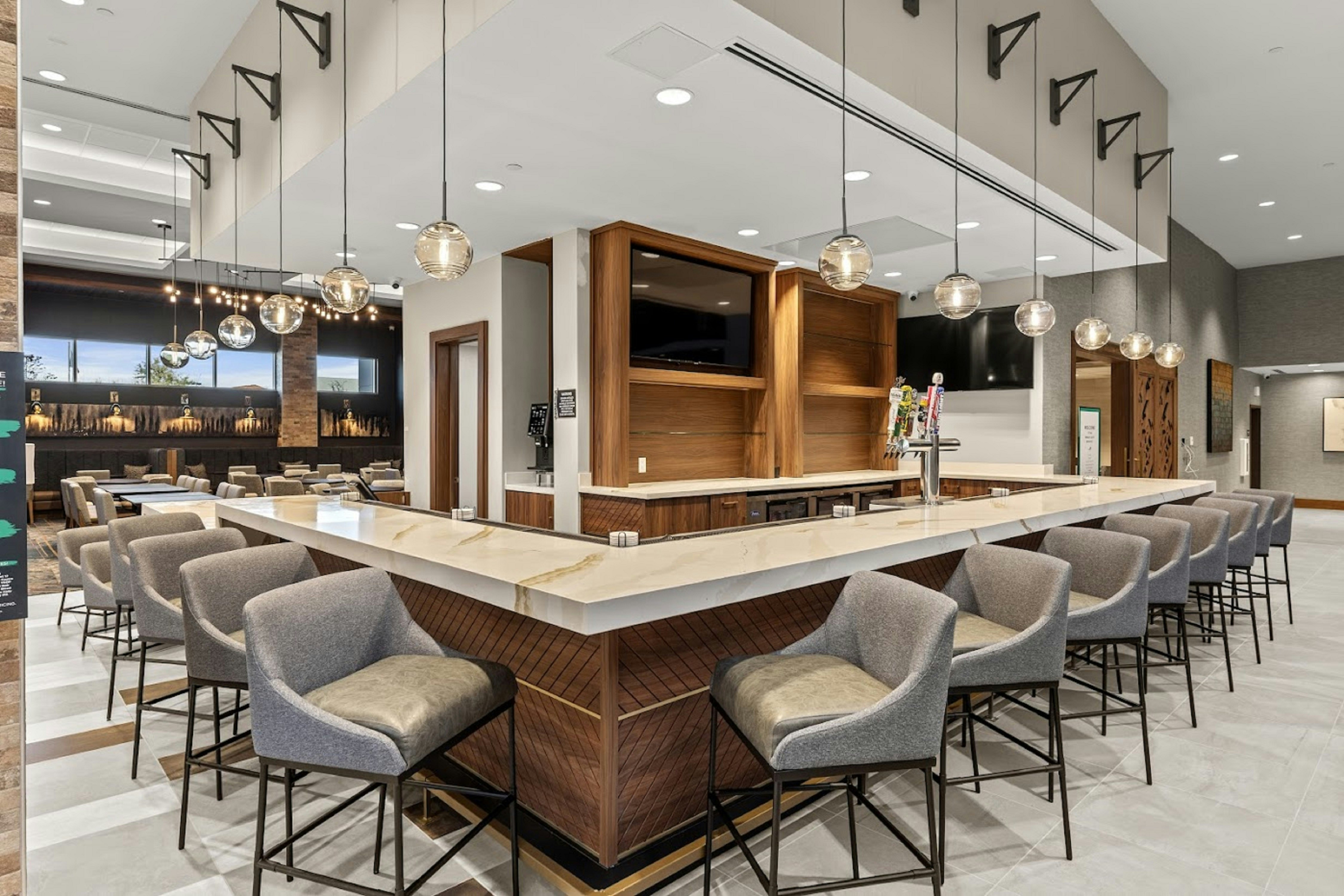 Embassy Suites by Hilton Irving Las Colinas 28/34
