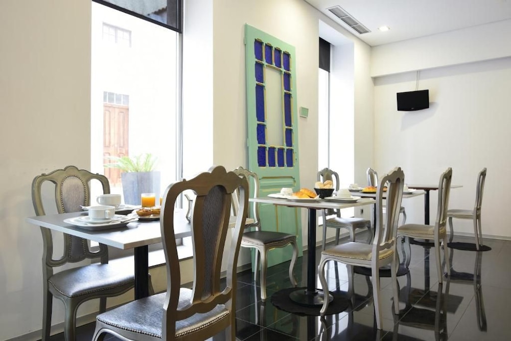 Lazza Hotel 27/45
