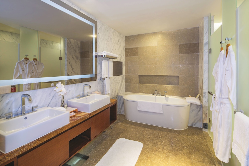 MGM Grand Sanya 48/50