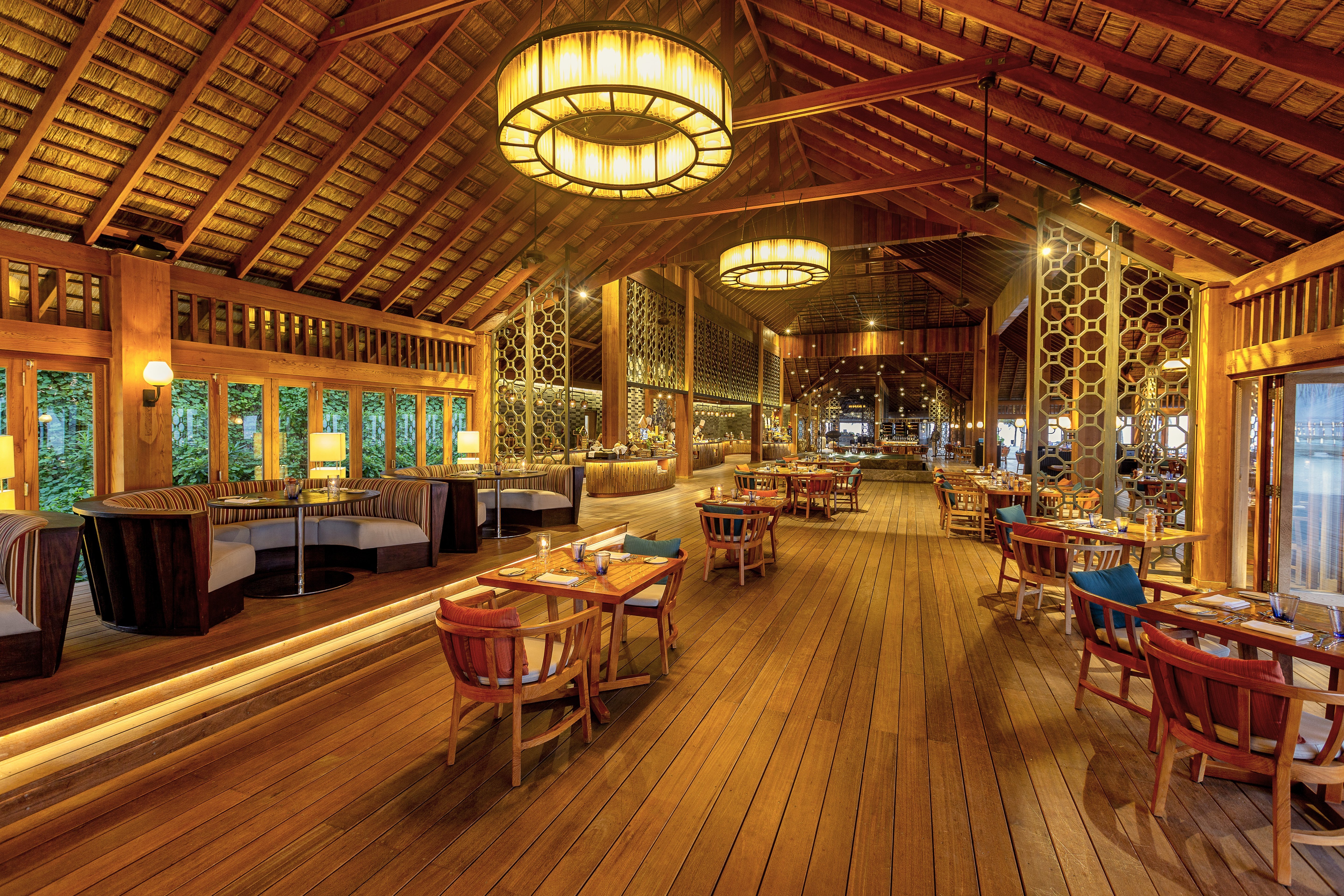 HURAWALHI ISLAND RESORT MALDIVES 75/99