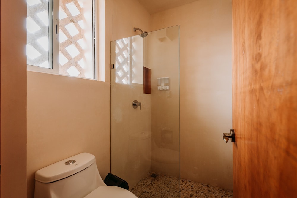 Hotel Waye 48/51