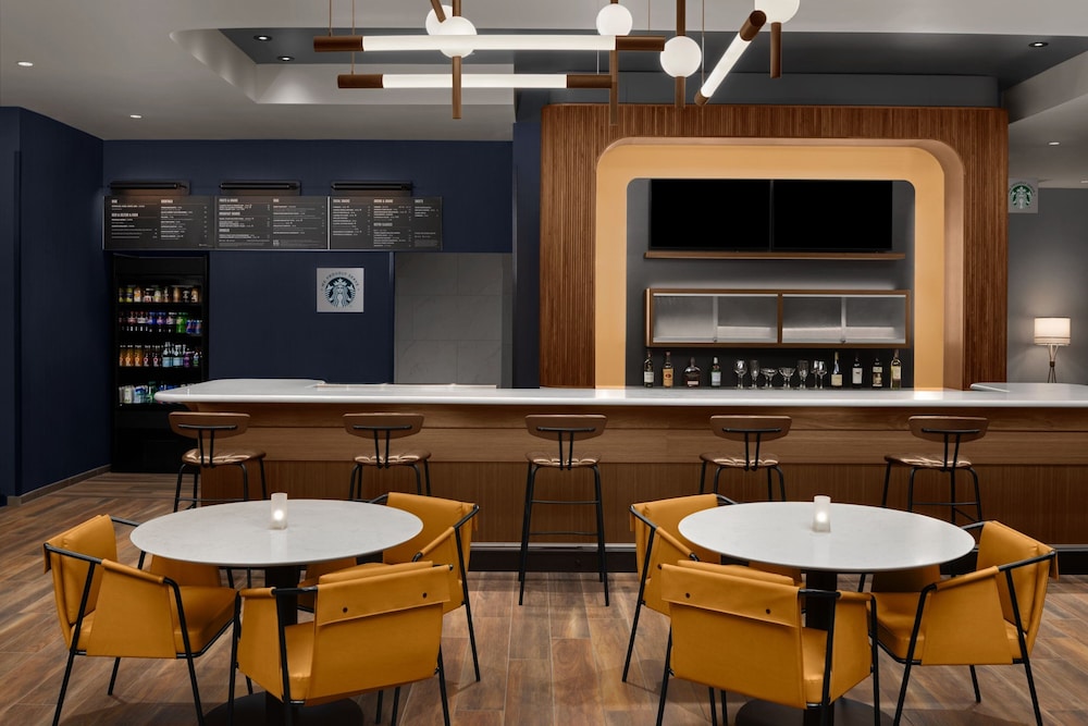 Courtyard by Marriott Orem University Place 20/38