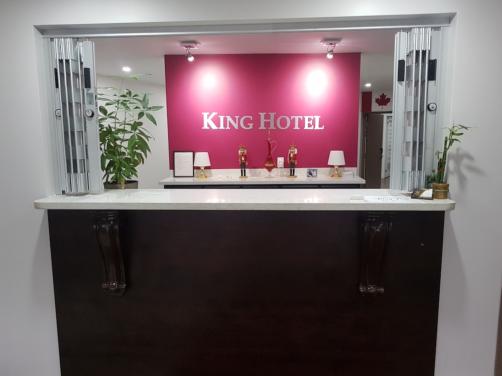 King Hotel 3/49