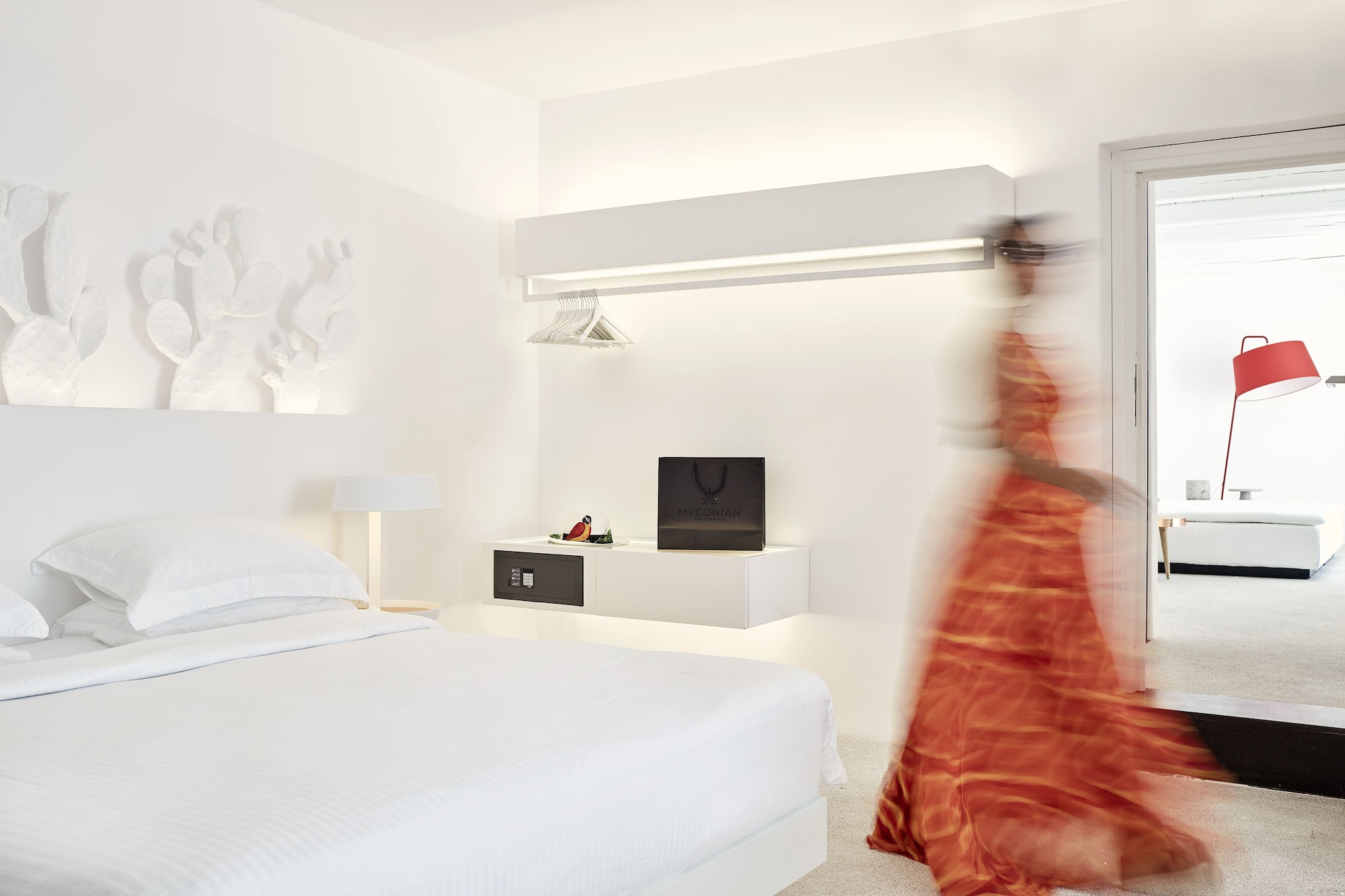 OPEN PLAN, JUNIOR SUITE