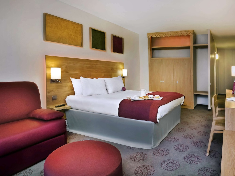 Mercure Saint-Lary 26/68
