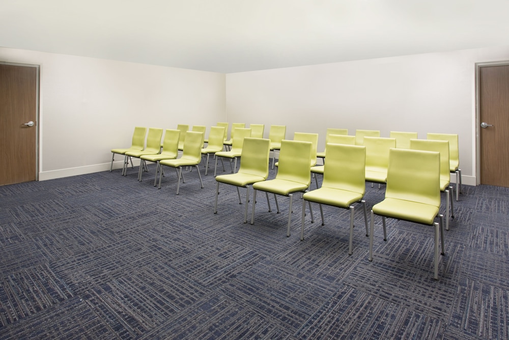 Holiday Inn Express Salt Lake City Downtown 60/77