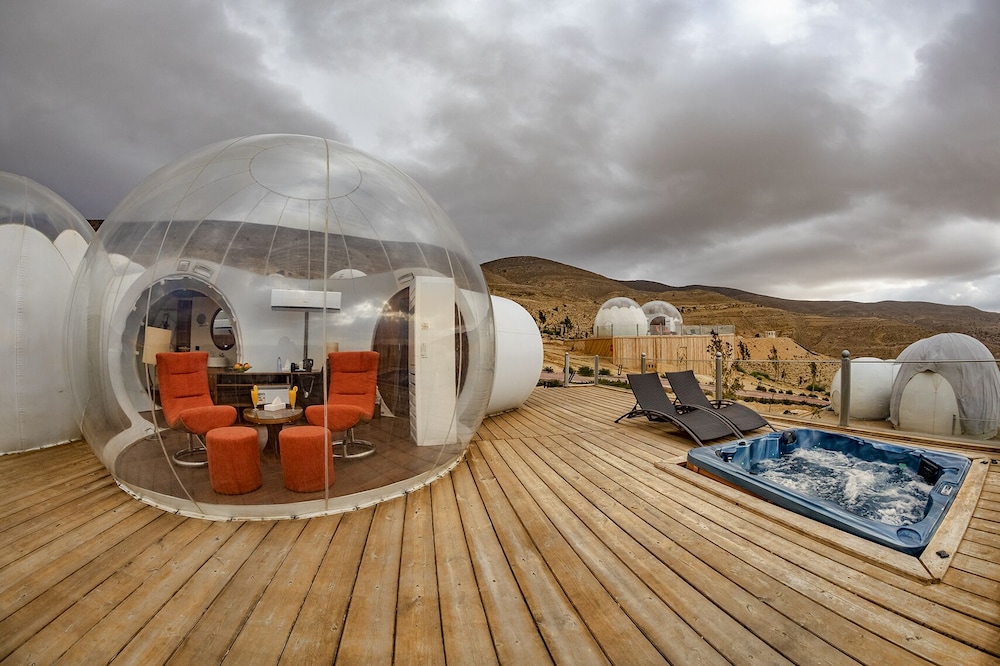 Petra Bubble Luxotel 10/32