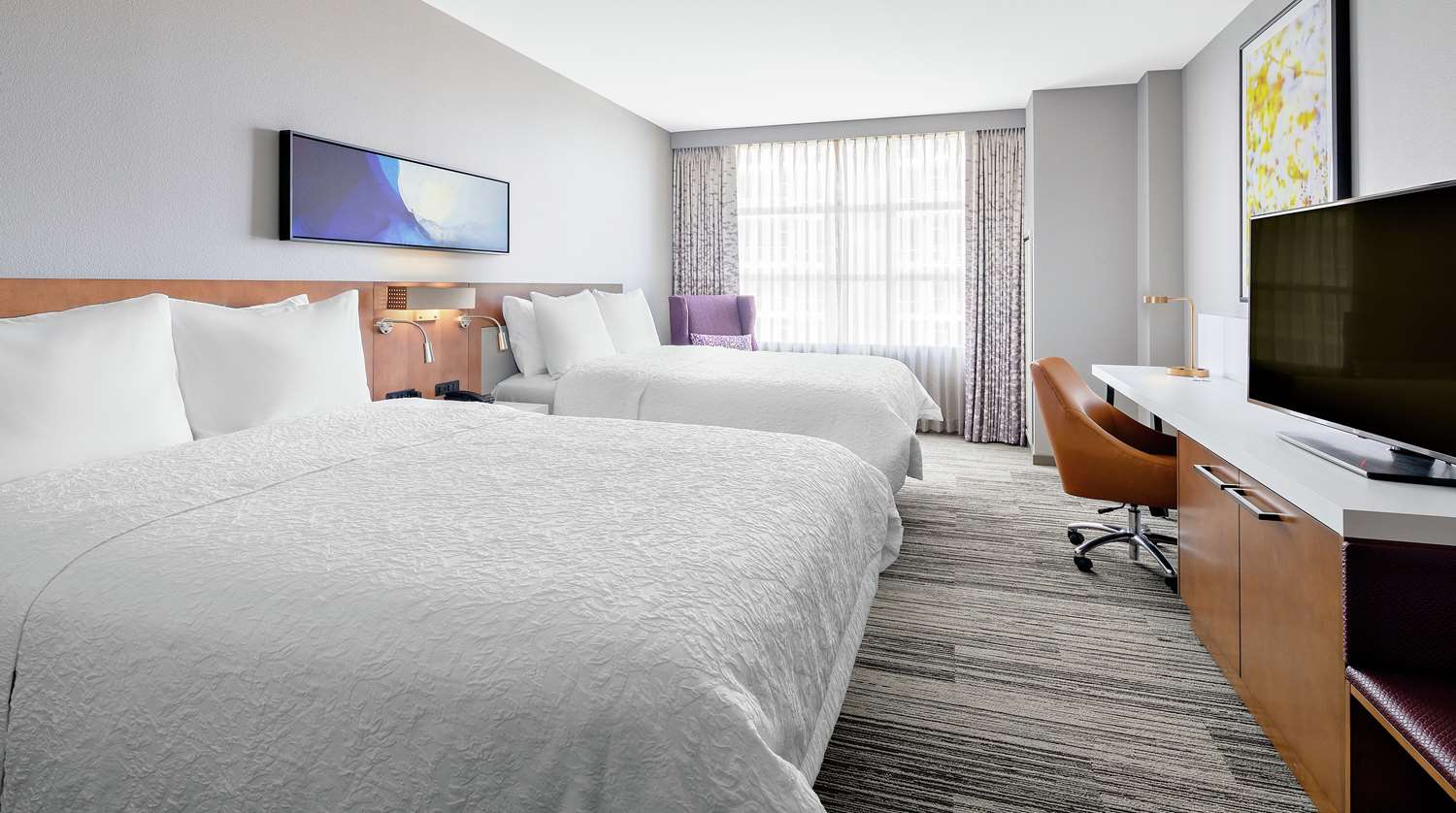 room, 2 queen beds