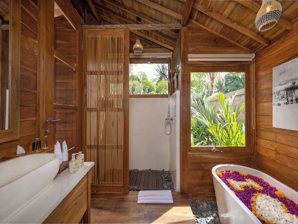 The Kalyana Ubud Resort 50/50