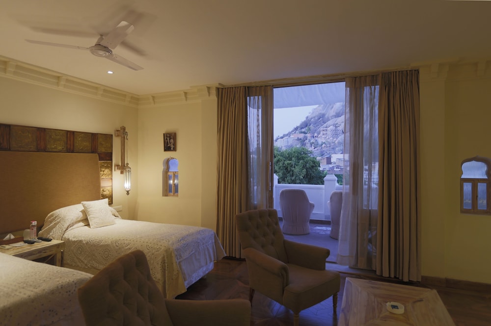 Rawla Narlai Luxury Heritage Hotel 13/50