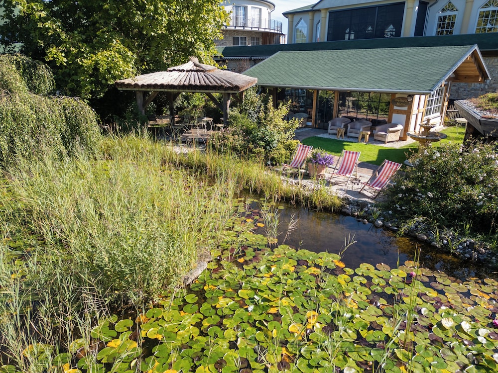 Wellnesshotel Seeschlosschen 43/50