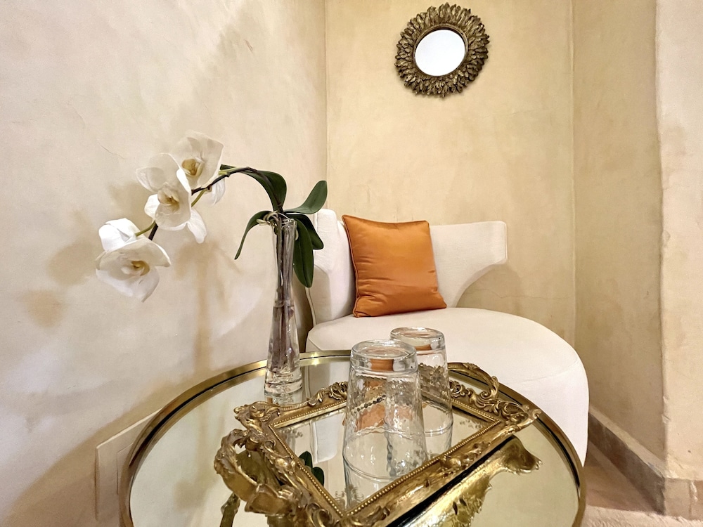 Riad Jona 39/74