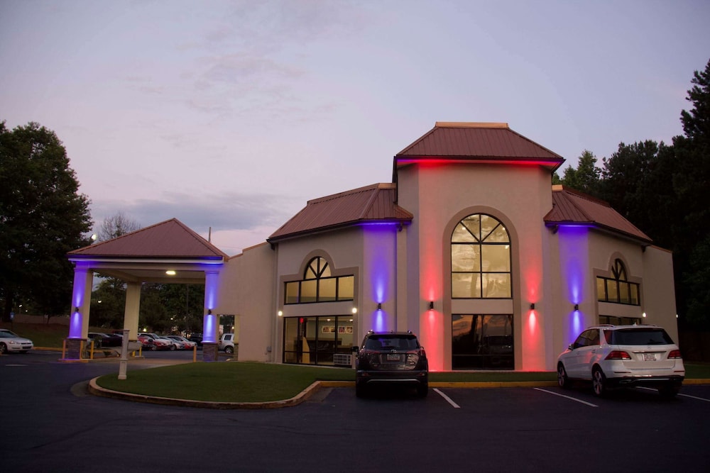 Motel6 Suwanee GA - Gwinnett Center in SUWANEE - GA