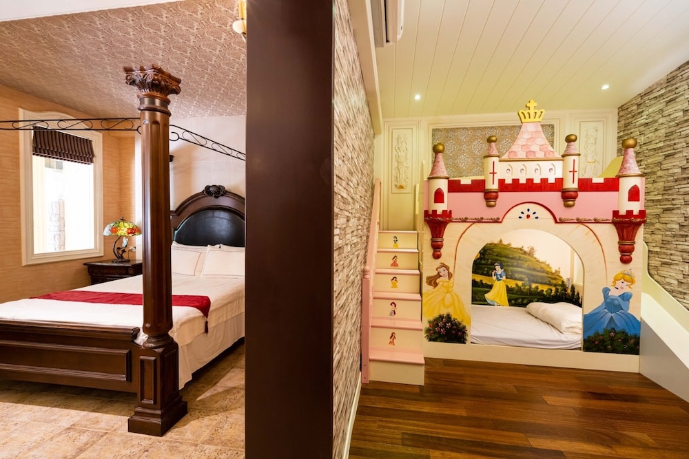 Xinyuan My Dream Castle 18/50