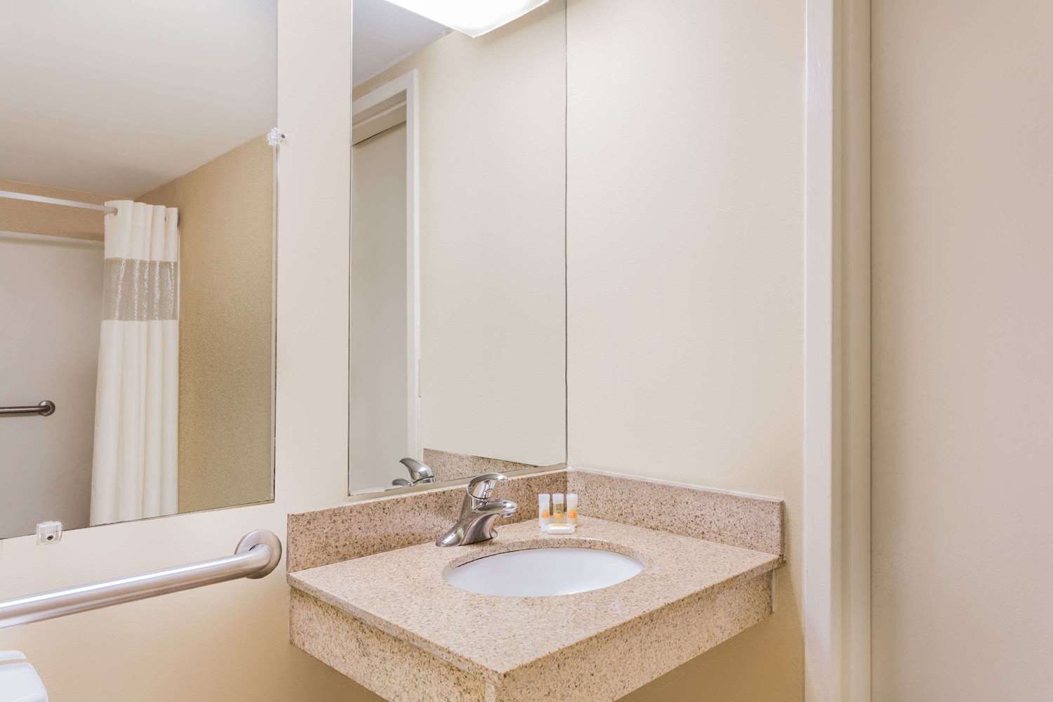 Days Inn by Wyndham Dumfries Quantico 18/18