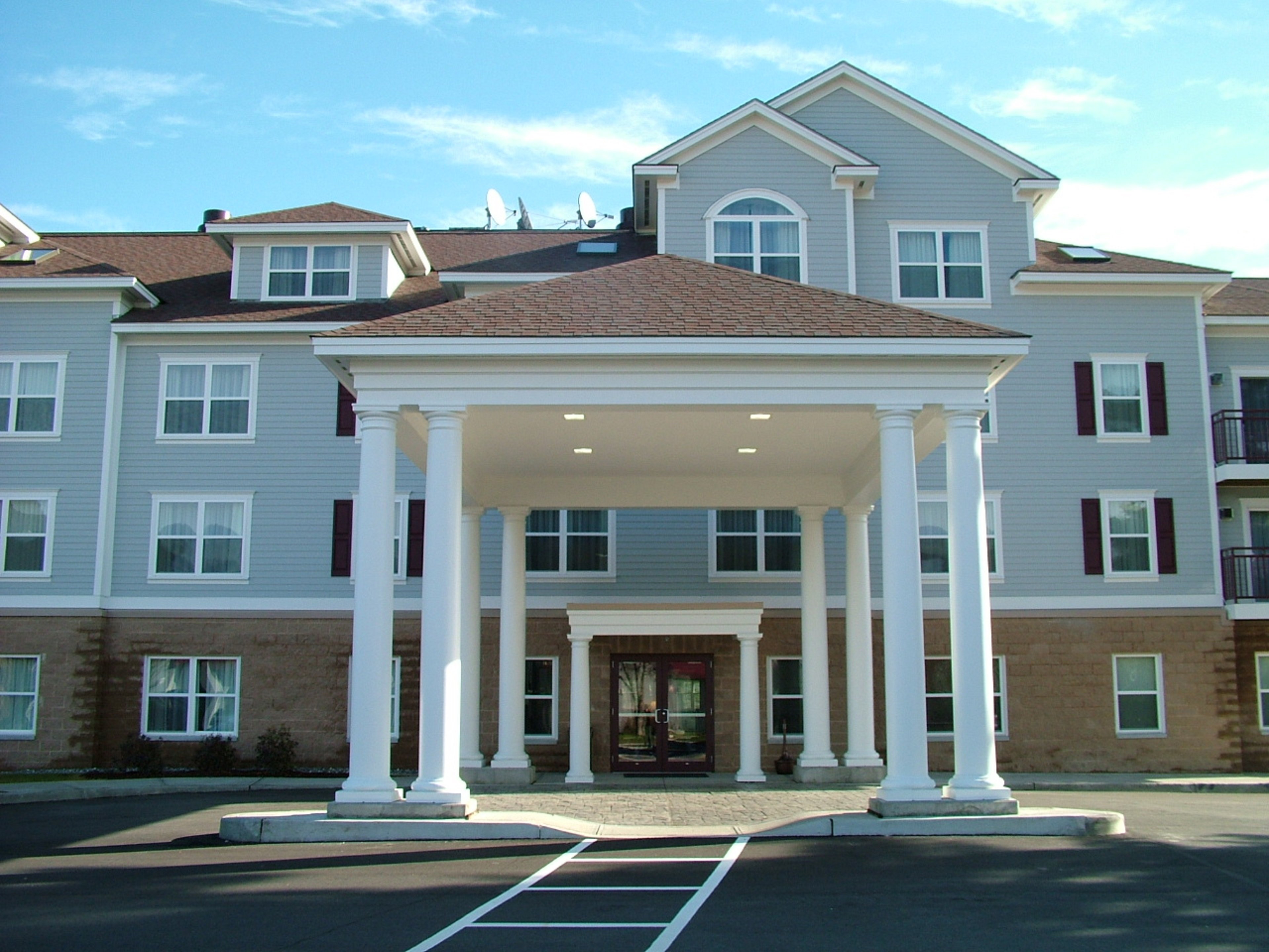 Holiday Inn Express Hotel Suites White River Junction 4/54