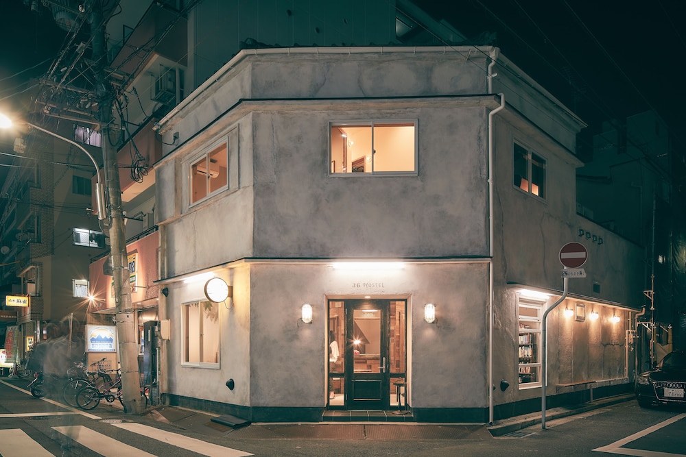 36Hostel 1/44