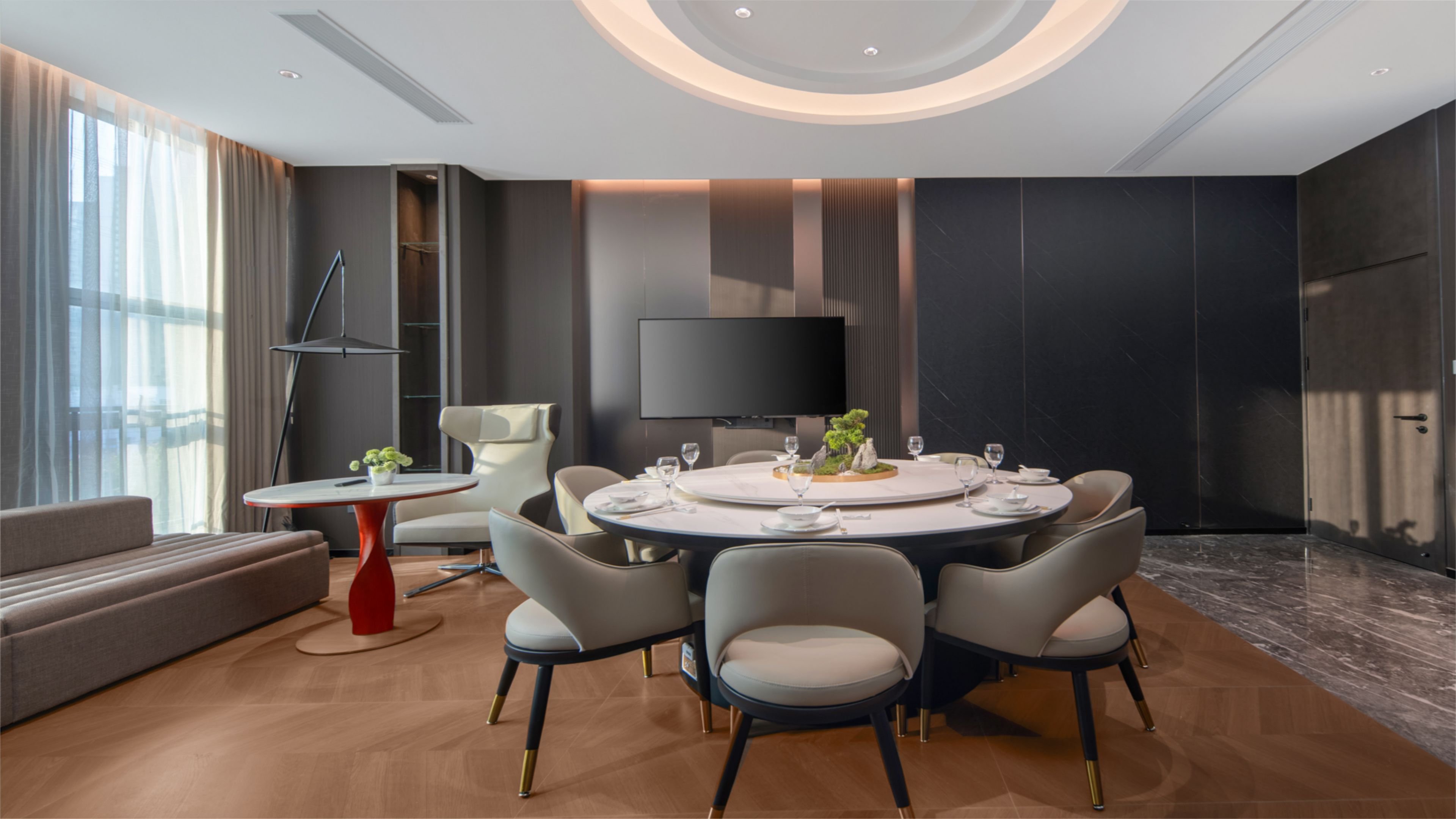 Holiday Inn Express Chongqing University Town 49/55