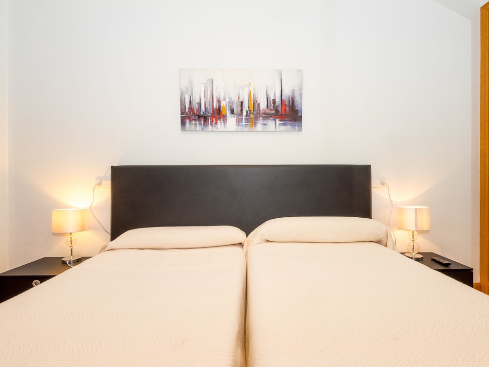 Gestion de Alojamientos Rooms 18/50