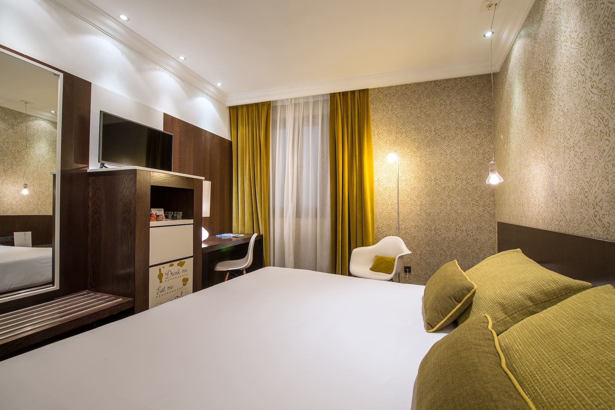 Vincci, Single, Double Bed