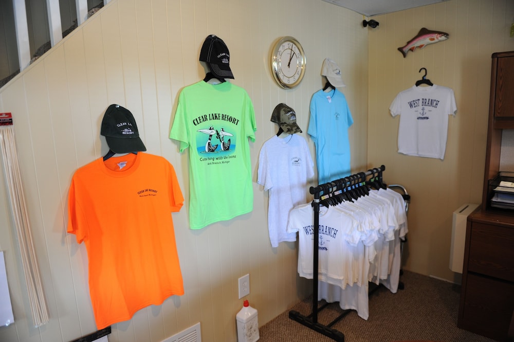 Clear Lake Resort 12/50