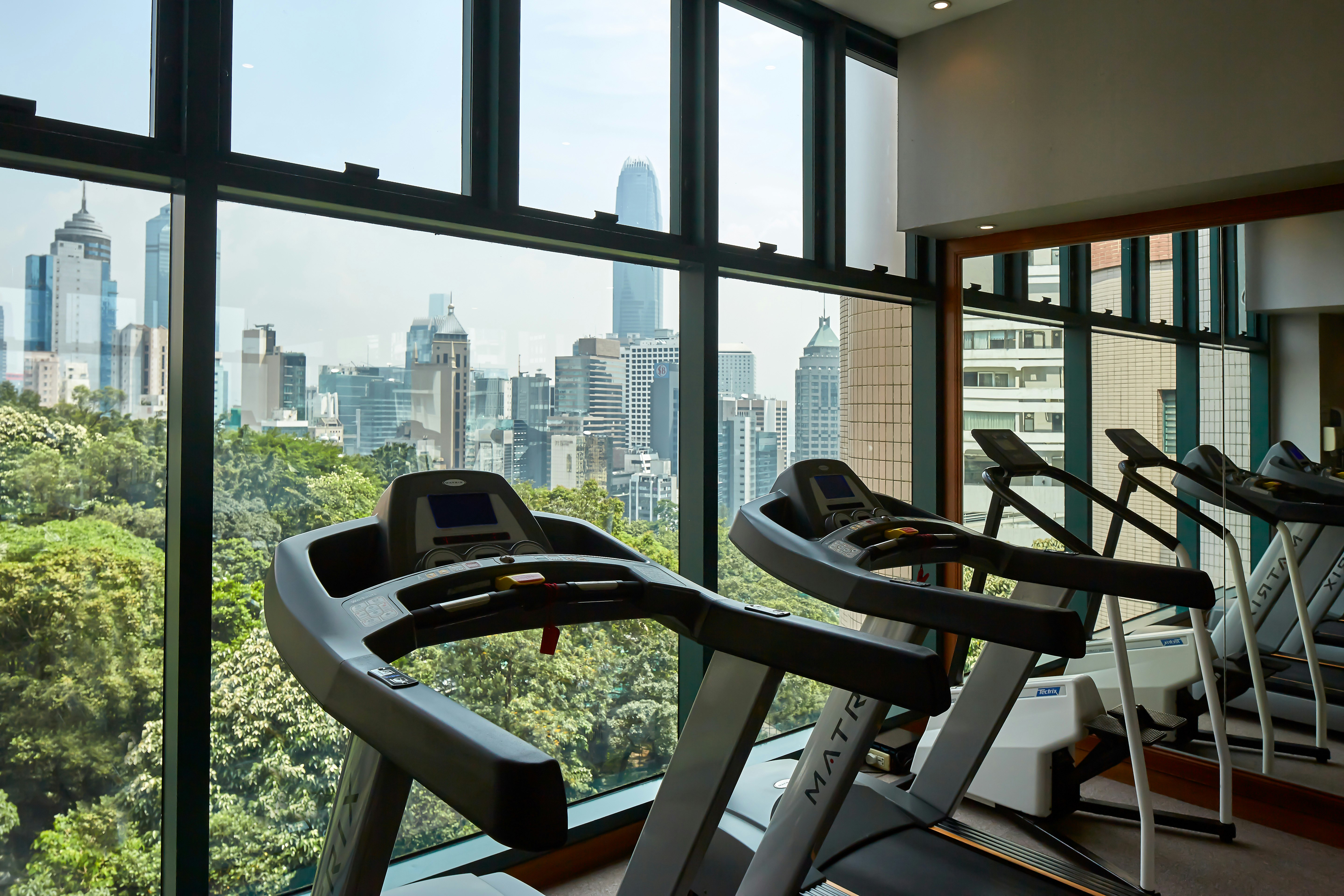 Two Macdonnell Road 22/47