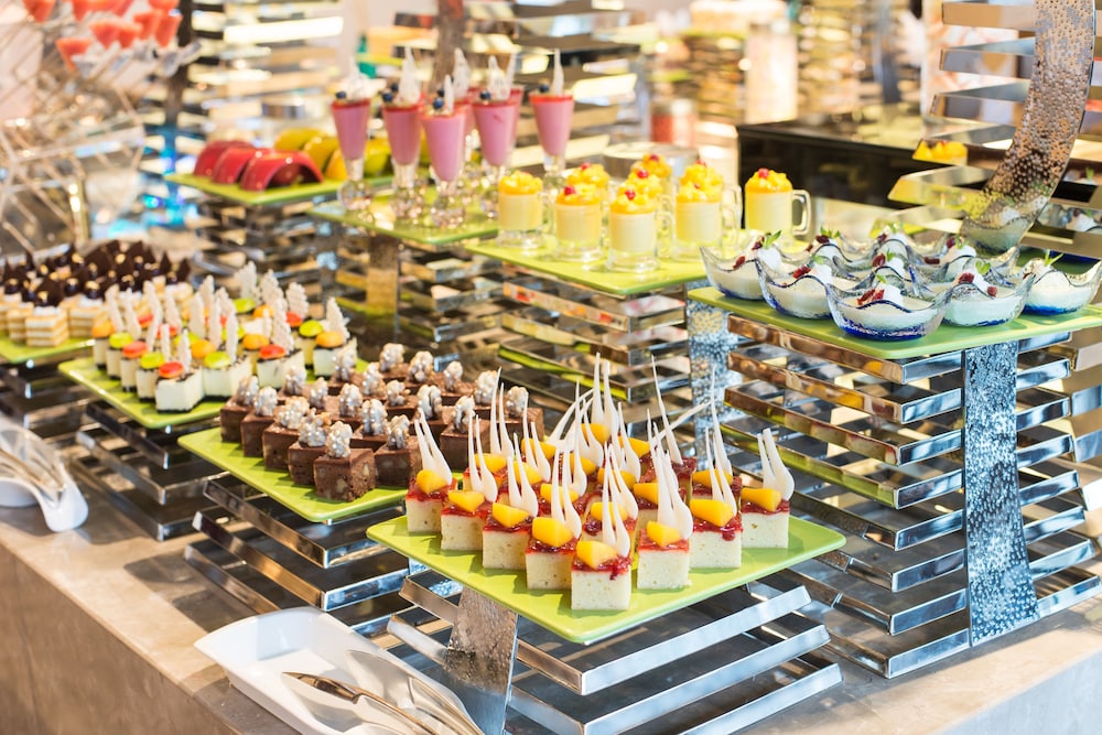 Grand Mercure Qingdao Qinglong 8/28