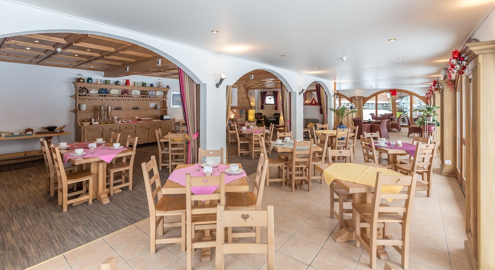 Hotel L'Oustalet 27/45