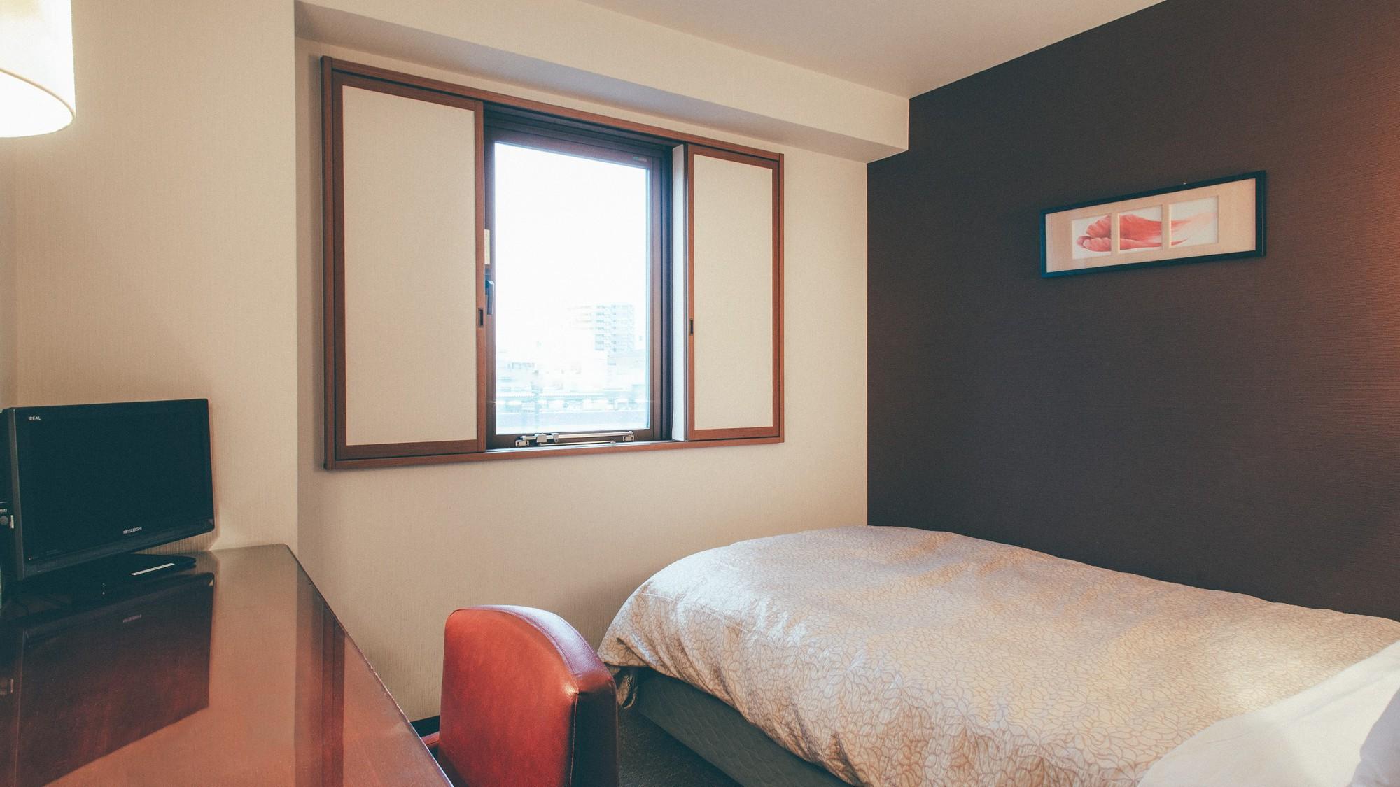 Standard, Single, Semi Double Bed, Smoking