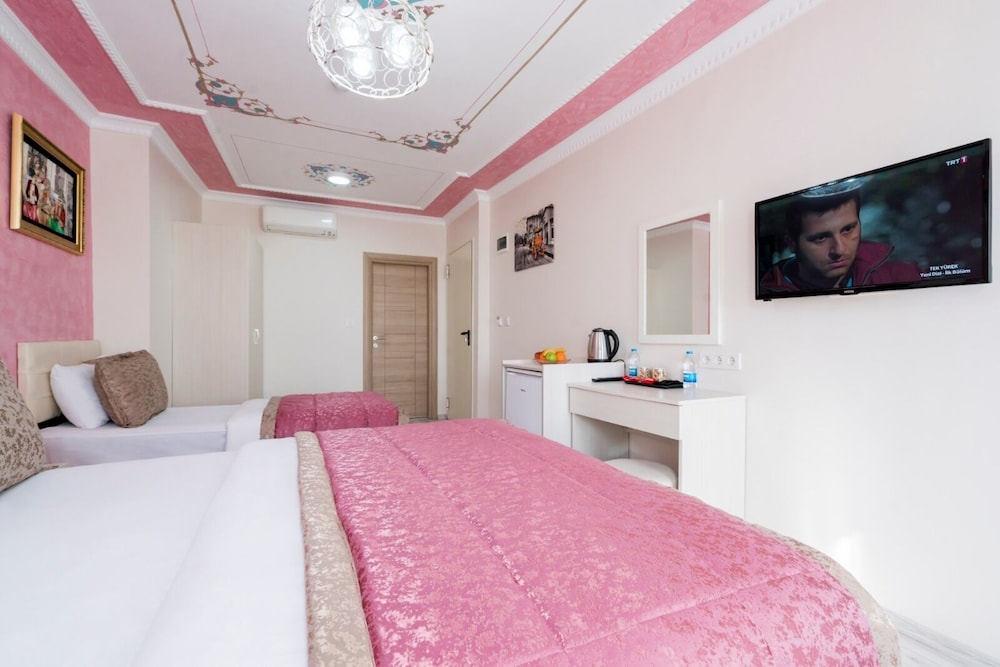 Atam Suites Apart 9/50