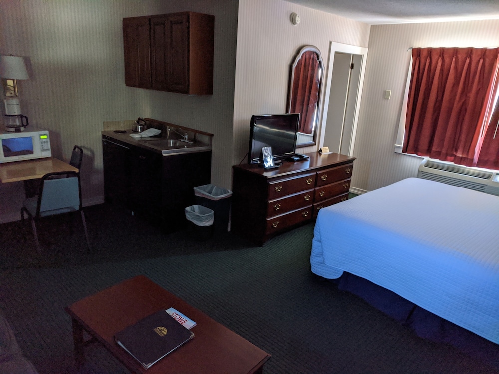 Stowe Motel Snowdrift 11/65