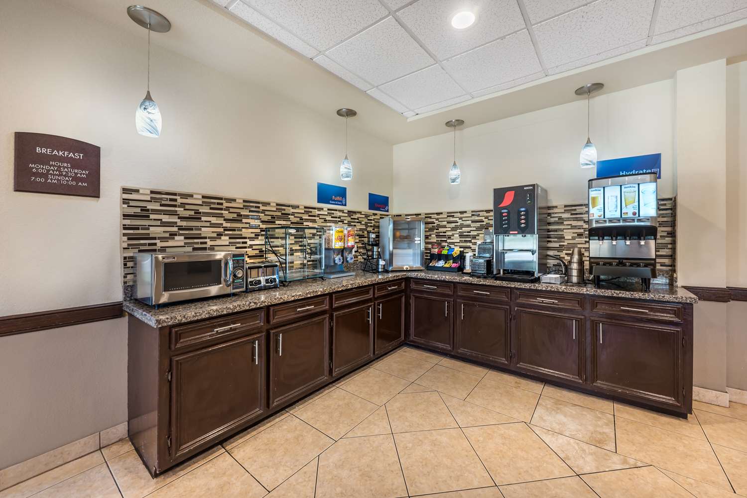 Best Western La Grange Inn & Suites 10/12