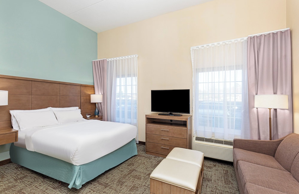 Staybridge Suites Knoxville Oak Ridge, an IHG Hotel 9/50