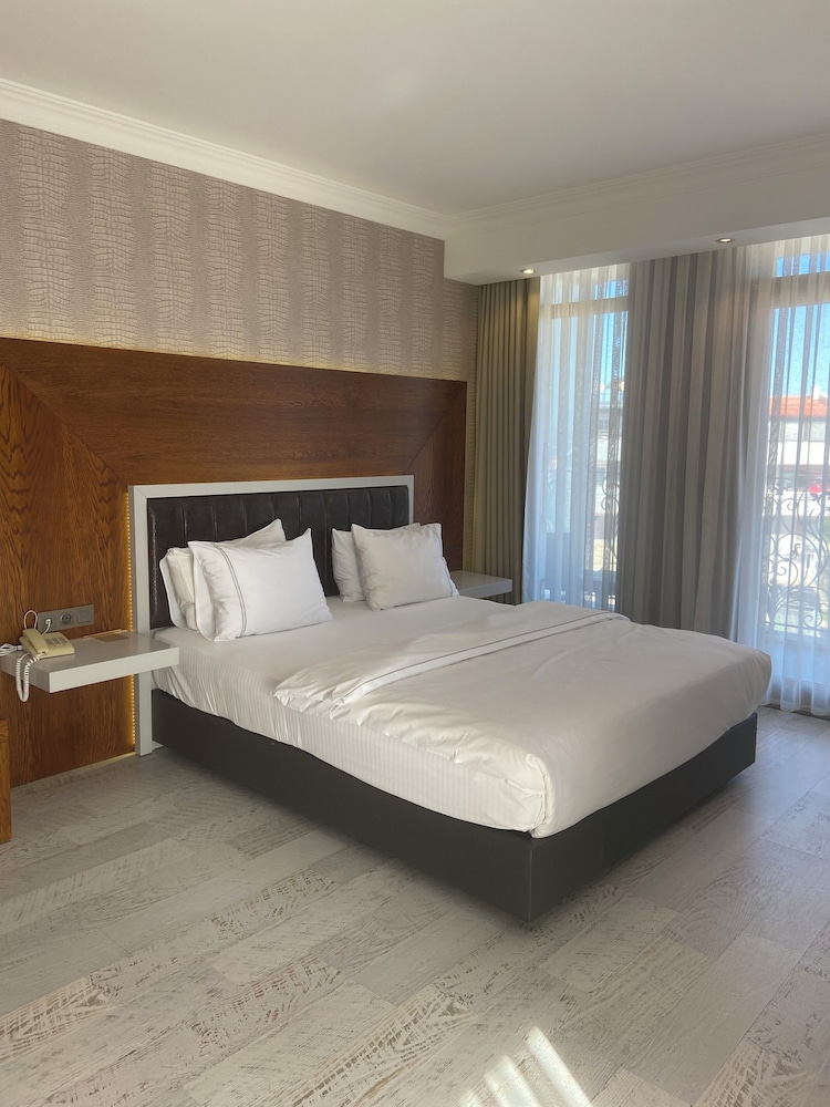 Maison Vourla Hotel 6/50