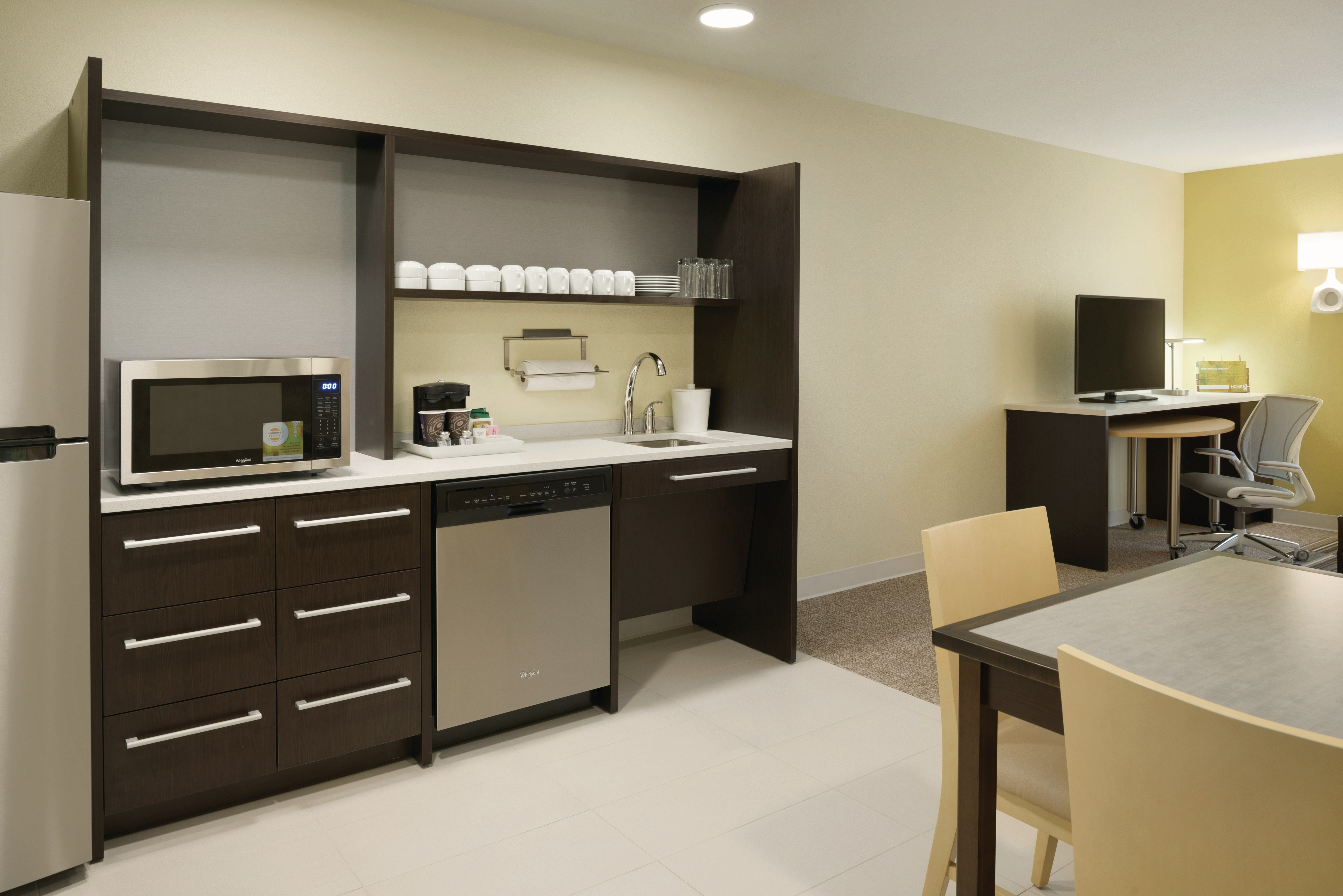 Home2 Suites By Hilton Iowa City Coralville 8/15