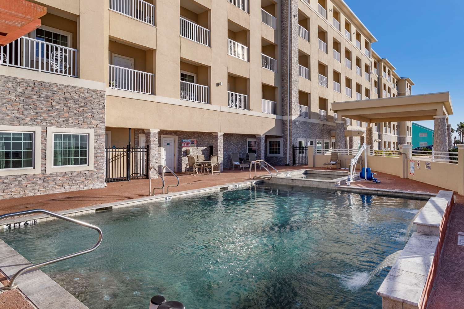 Best Western Plus Galveston Suites 3/14