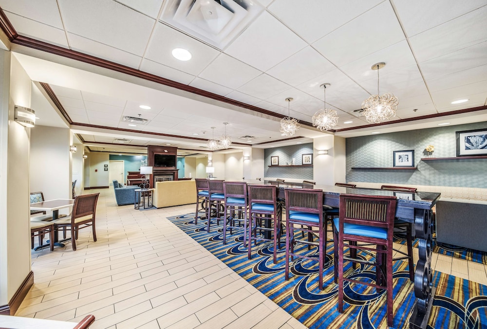 Hampton Inn Greenfield 23/36