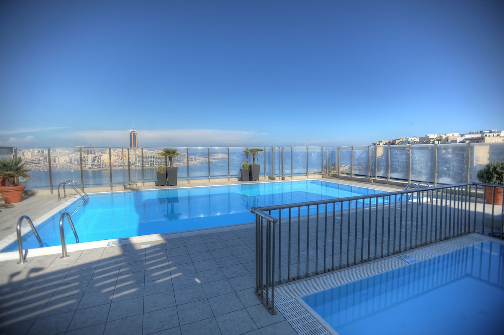 Plaza Regency Hotels 3/50