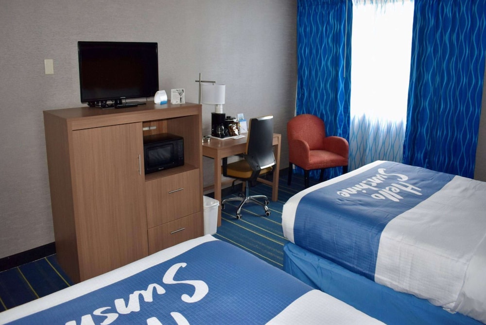 Days Inn by Wyndham Wayne 8/23
