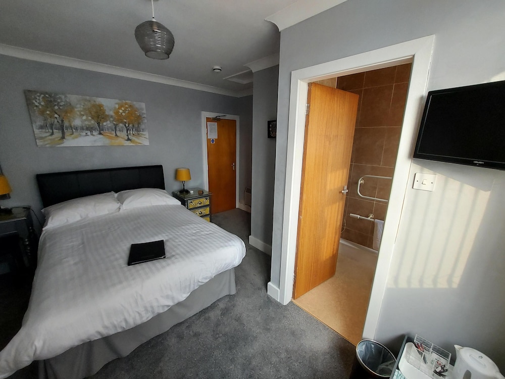 The Hilary Guest House 20/43