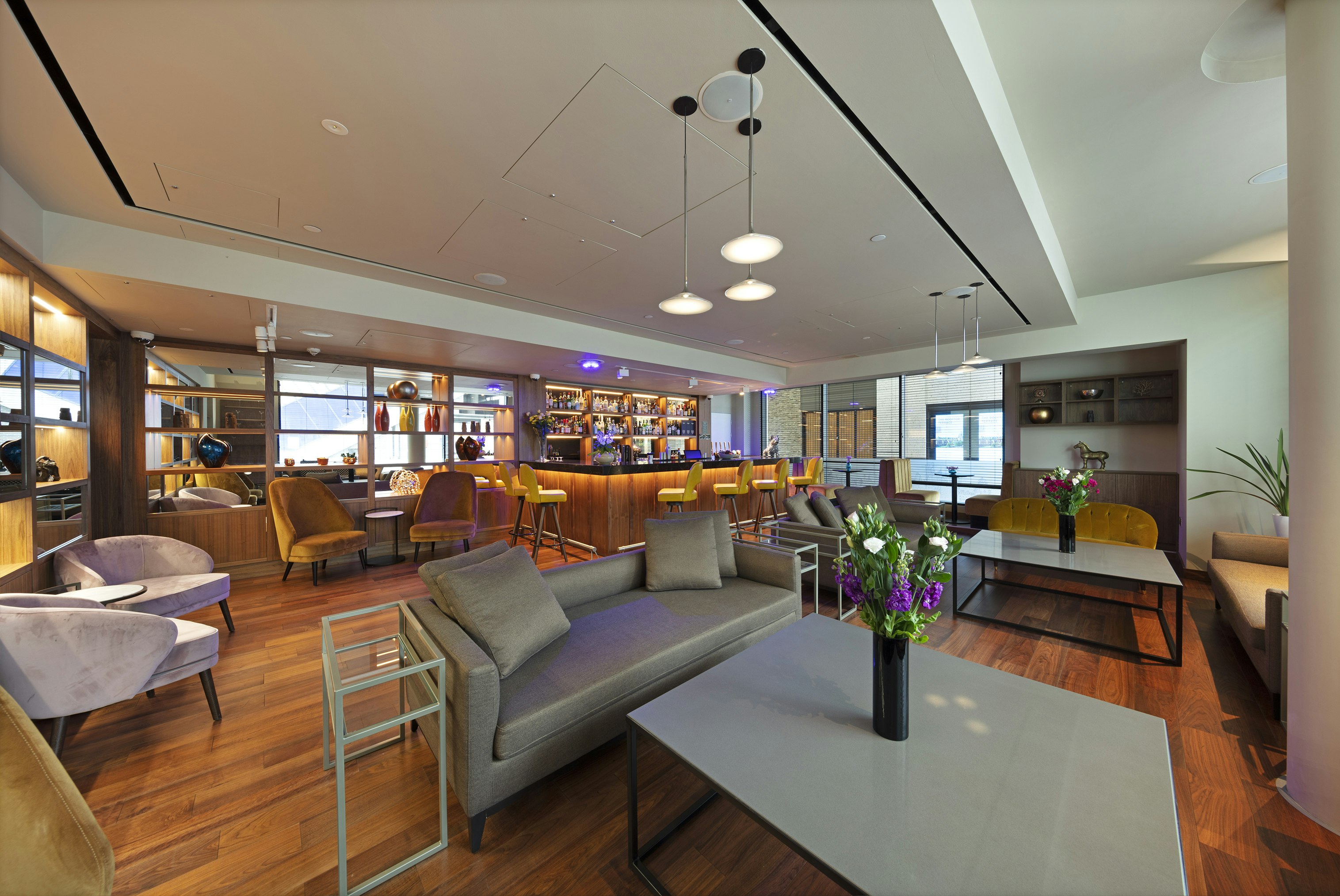 Tower Suites by Blue Orchid 22/40