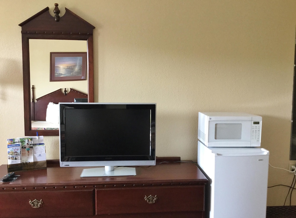 Americas Best Value Inn & Suites Maumelle North Little Rock 20/22