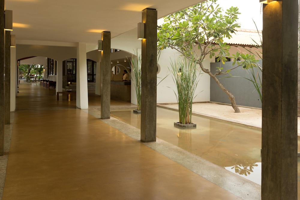 Nilaveli Beach Hotel 49/50