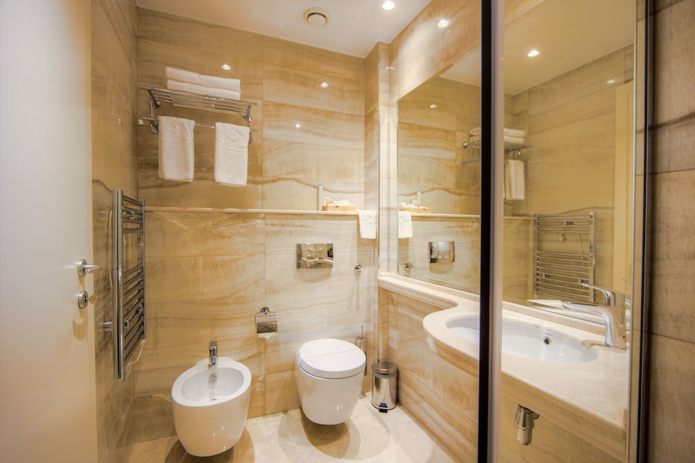 Lot Boutique Hotel 32/37