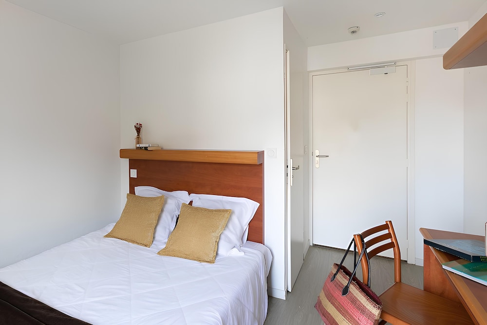 Hotel Hr 8/50