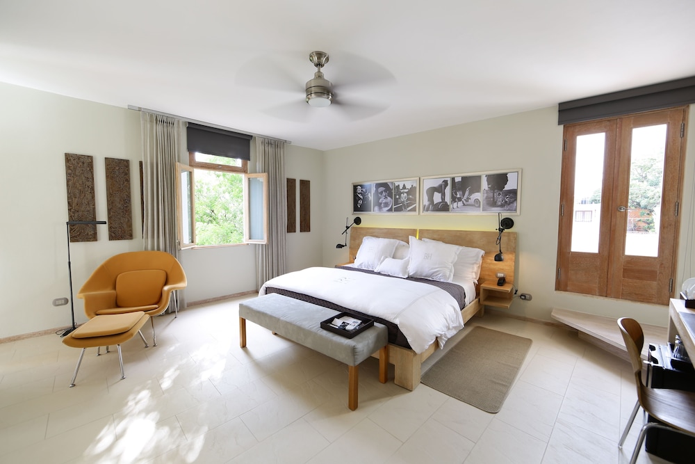 Billini Hotel 19/75